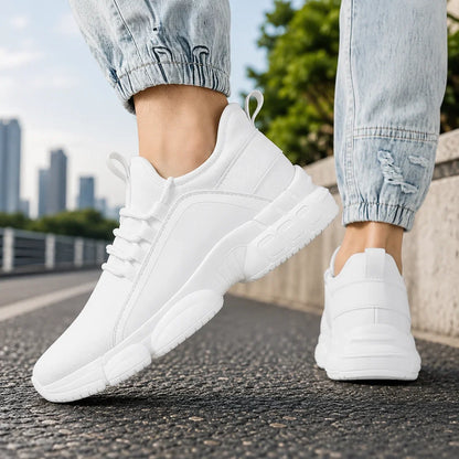 Men's Lightweight Breathable Low-Top Running Shoes